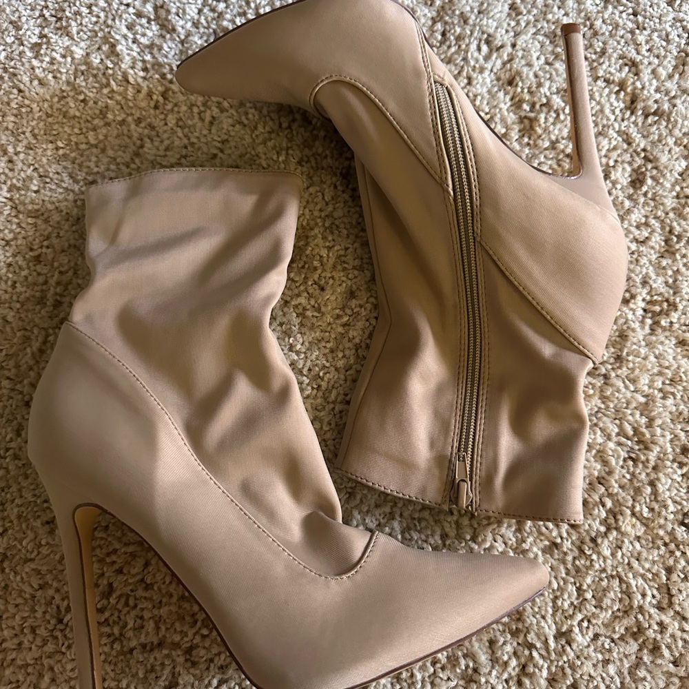 Michael Antonio Nude Heeled Boots